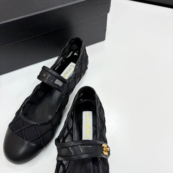 CC 25 Mary Jane White Black Mesh Calfskin