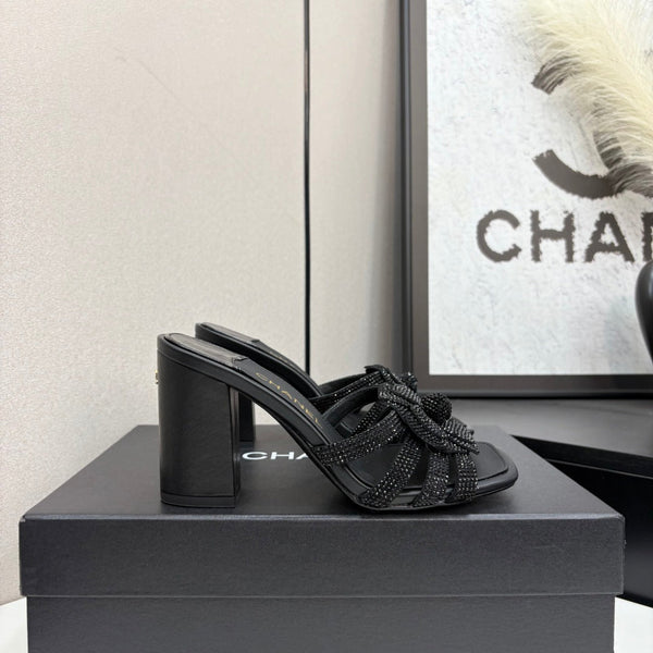 CC 25 Camellia Open Heel Mule Sandals 90mm Black Stone Grain And Sheepskin 368844