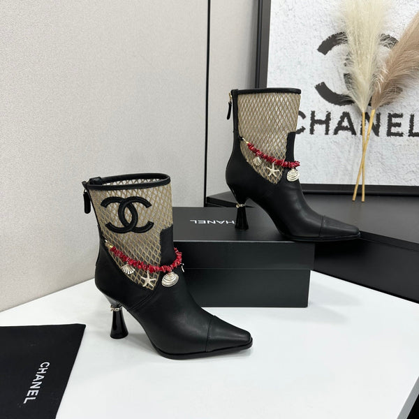 CC 26s Ankle Boots Seashell Charms Black Beige Mesh Leather 944677