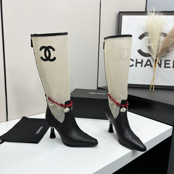 CC 26s Knee-High Boots Seashell Charms White Black Mesh Leather 944680