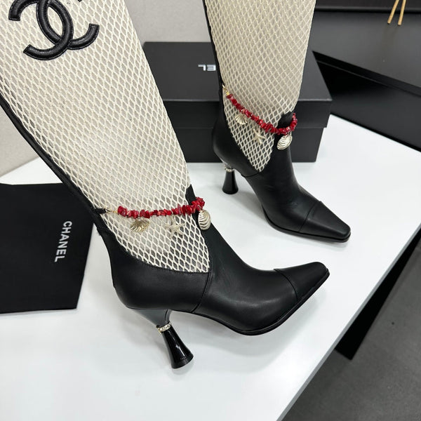 CC 26s Knee-High Boots Seashell Charms White Black Mesh Leather 944680