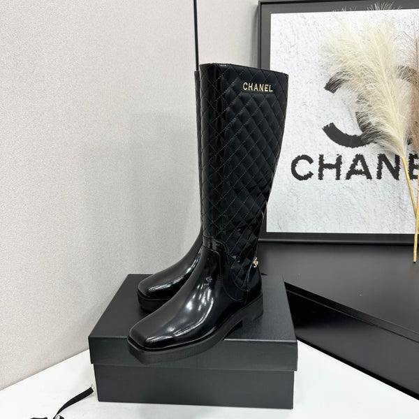 CC 26s Quilted Knee High Boots Black Patent Leather 109243