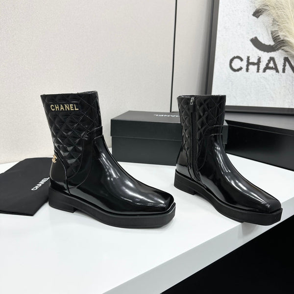 CC 26s Quilted Ankle Boots Black Leather 109240