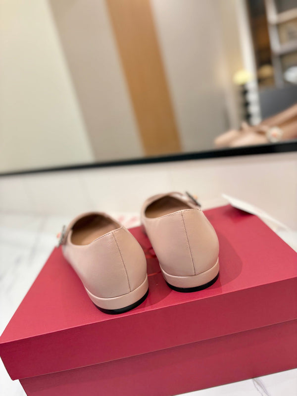 VLTN 26s Mary Jane Flats In Nude Pink Calfskin With Crystal Flower