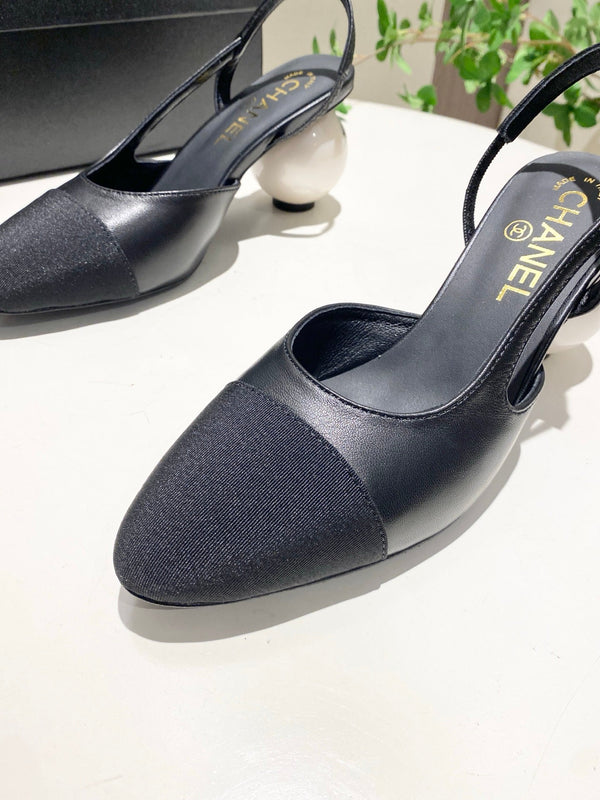 CC 26P Slingback Pearl-Shaped Heel 7cm Black Leather 767270