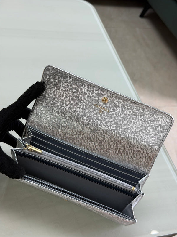 CC 26P Long Flip Wallet Sliver Quited Caviar Leather