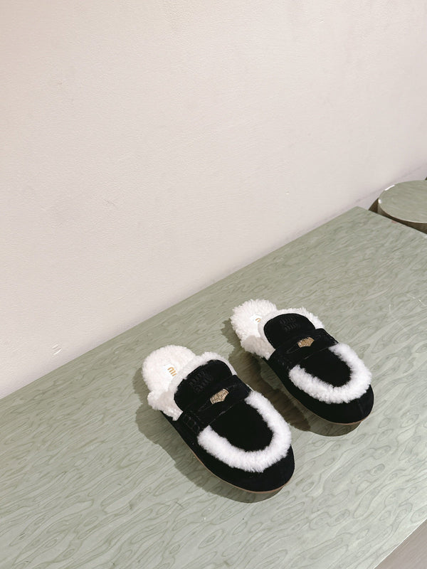 Miu Mule Half Fur Black Suede