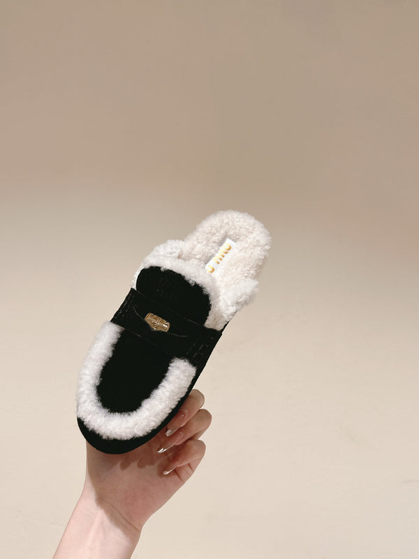 Miu Mule Half Fur Black Suede