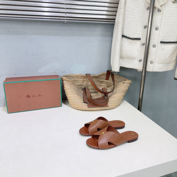 LP Vera Flat Sandal Brown Sheepskin 742544