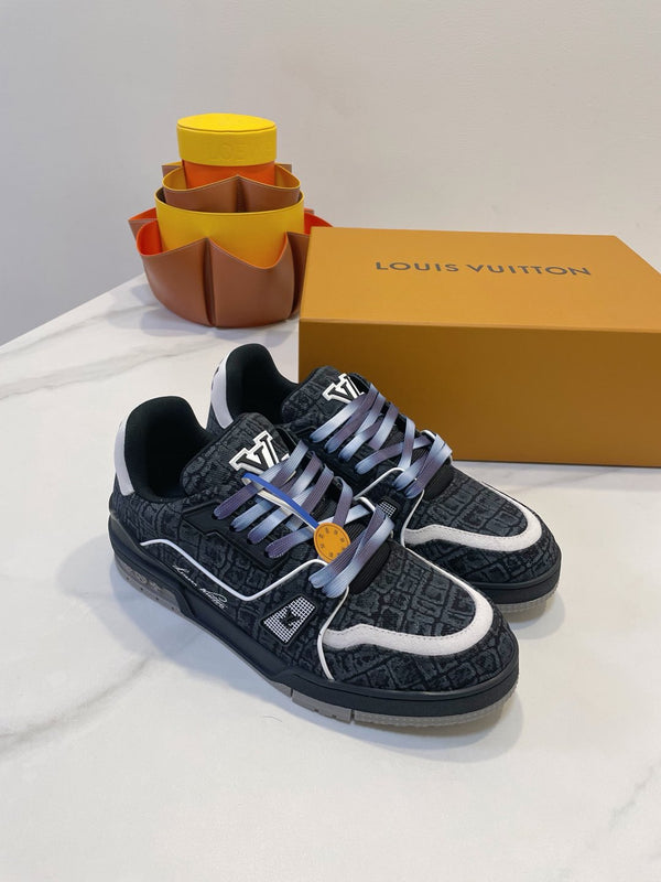 TRAINER SNEAKER IN BLACK MONOGRAM DENIM FABRIC