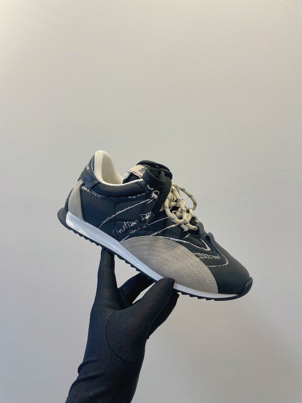CD 26s D-Sketch Sneakers Black Suede Lambskin 908095