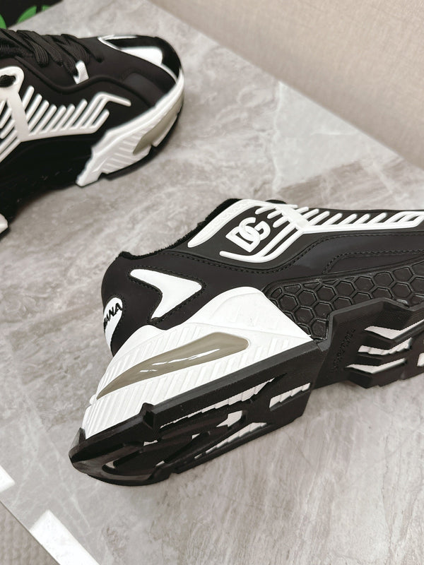 DC Daymaster Sneakers Black White Cowhide & TPU 116665