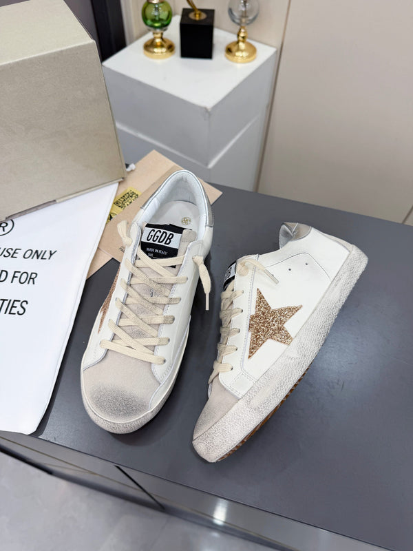 Golden Goose 26s Superstar Sneakers White Gold Glitter Leather 735895