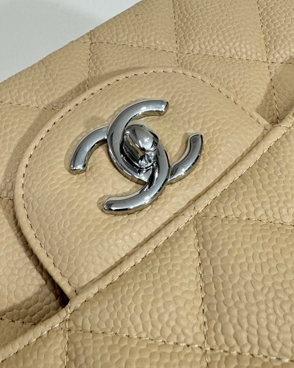 flap bag medium 25 beige caviar silver hardware