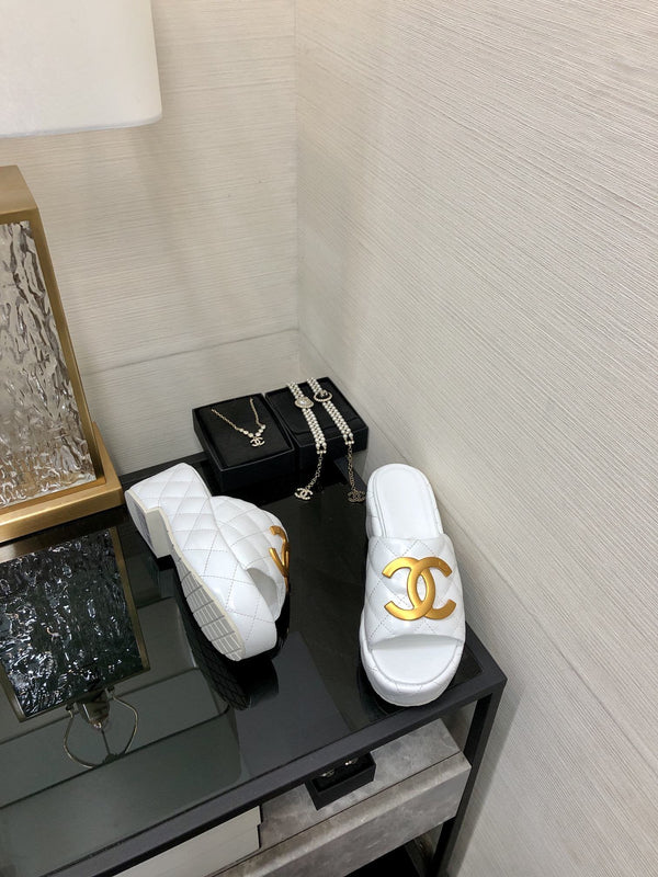 mule sandal 95 white quilted waxed leather
