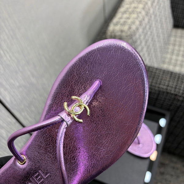 CC 2026 Thong Sandal Purple Metalic Calfskin 826184