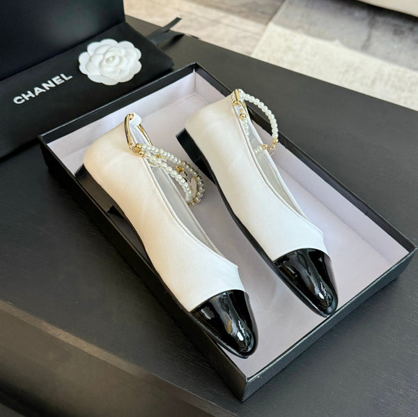 Double Strap Chunky Heel Mary Jane Shoes White Black