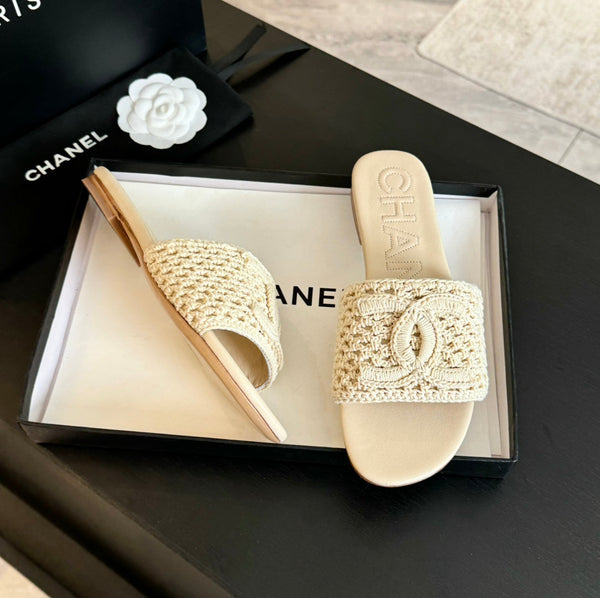 CC 26s Slippers Beige Cream Lambskin