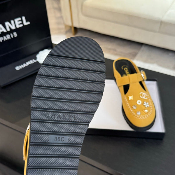 CC 25C Mule Sandal Canary Yellow Imported Cowhide 212944