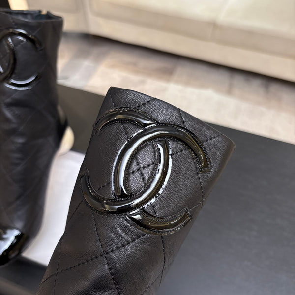 CC 26s Mid-Calf Pearl Boots 6.5CM Black Quited Calfskin 957731