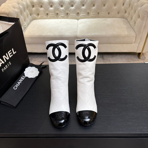 CC 26s Mid-Calf Pearl Boots 6.5CM White Quited Calfskin 957732