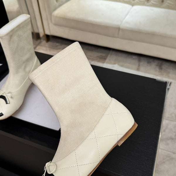 CC 26s Cap-Toe Sock Boots Off-White Suede Leather 106826