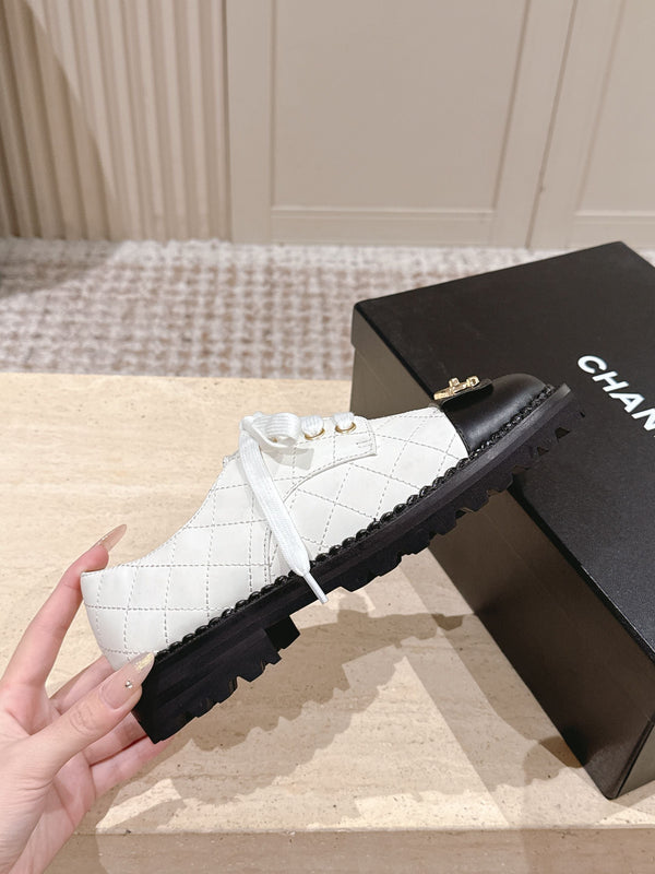 CC 26s Shoes 2cm Black White Quited Calfskin 583904