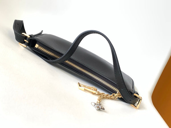 LV M25784 Pochette LV Bloom with Charm 23cm Black Calfskin GHW