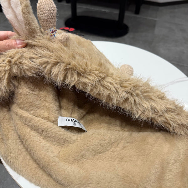 CC Hooded Scarf Gloves Brown Fur 477458
