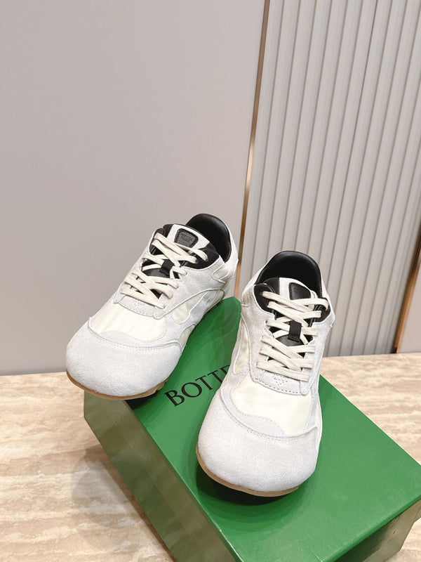 BV Orbit Flash Retro Sneake Light Grey Black Suede 934418