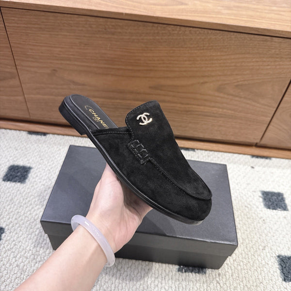 CC 26s Mule Mir Half-Slippers Black Suede 983859