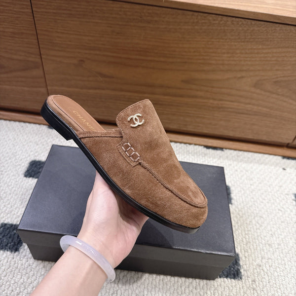 CC 26s Mule Mir Half-Slippers Brown Suede 983860