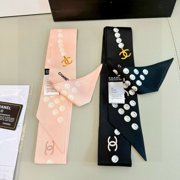 CC Twilly Mini Scarf 120cm Black White Mulberry Silk 949113