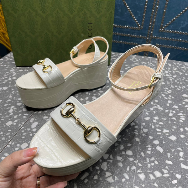 GG HORSEBIT FLATFORM SANDAL GLOSSY WHITE CALFSKIN