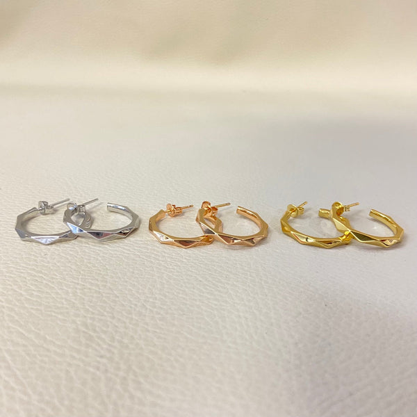 Graff New Polished Diamond-Shaped Earrings