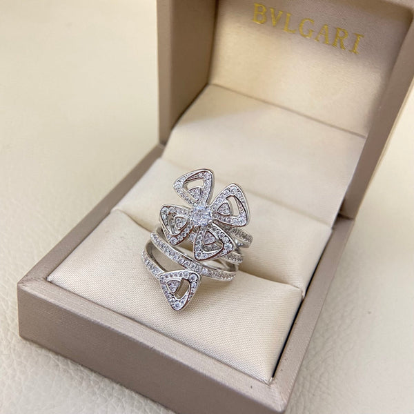 BVL Full Diamond Windmill Ring