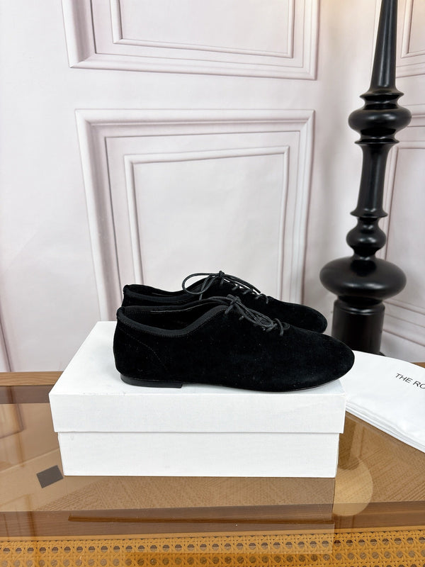 TR Deep Mouth Slip-on Loafers Black Suede 931974