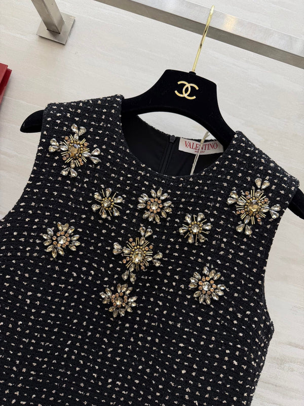 Valen 26s Rhinestone-Studded Sleeveless Dress Black Tweed 344770