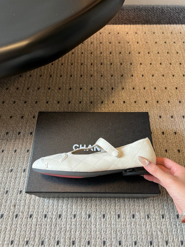 CC 26s Ligne Cambon Mary Jane Flats Cream Lambskin 984334