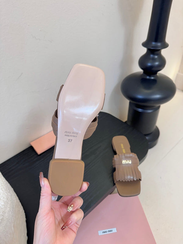 Miu 26s Flat Slippers In Brown Calfskin