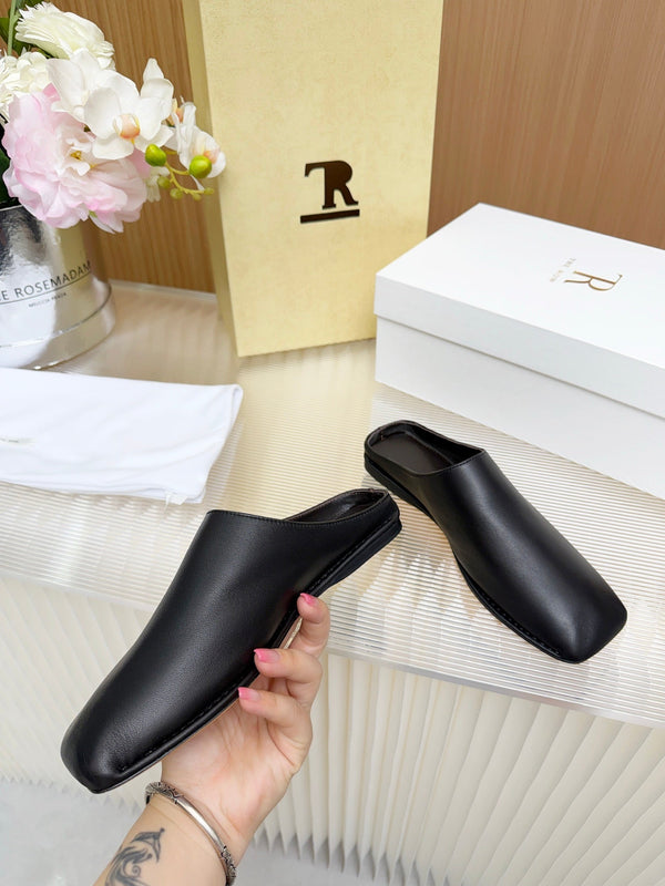 The Row Piper Slide Black Leather 707515