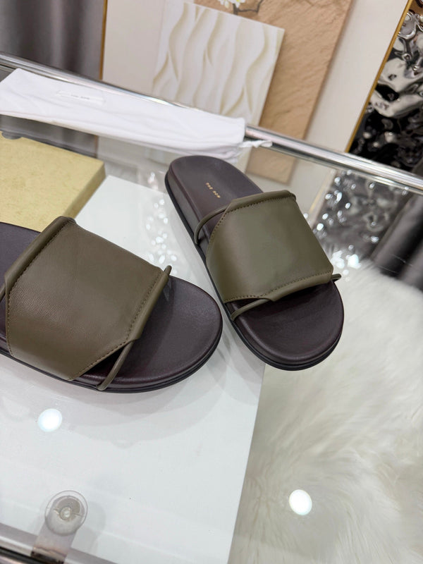 The Row Vivienne Slide Olive Sheepskin 827497