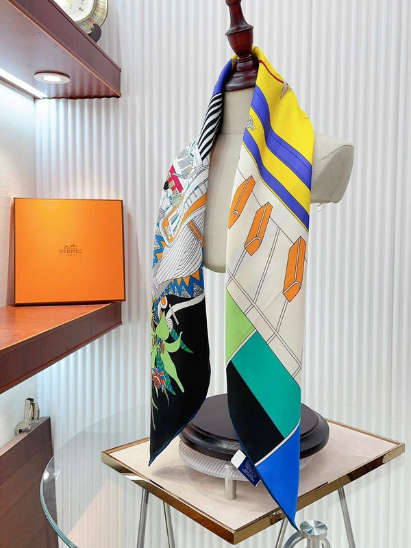 En Studio Scarf 90 CM In Colorful Silk Twill 235407