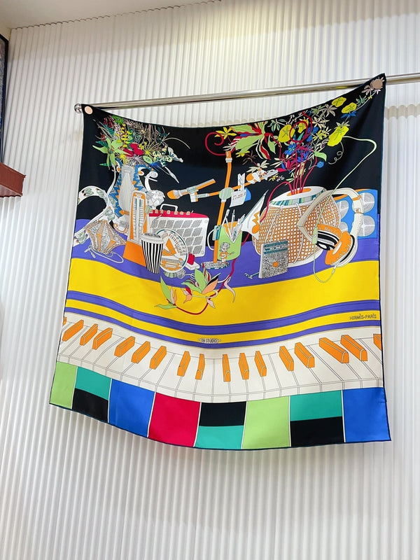 En Studio Scarf 90 CM In Colorful Silk Twill 235407