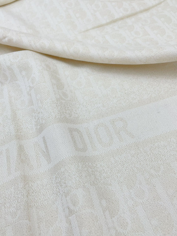 SQUARE SCARF 140 CM IN WHITE WOOL AND SILK 408660