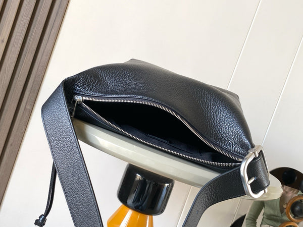 Loewe Small Cubi Crossbody Bag Black Smooth Calfskin