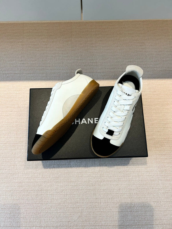 CC 26s Trainers White Black Calfskin & Suede 618696