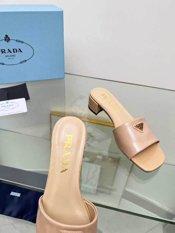 Prad 26s Saffiano Slides 4cm Powder Pink Glossy Leather 986626
