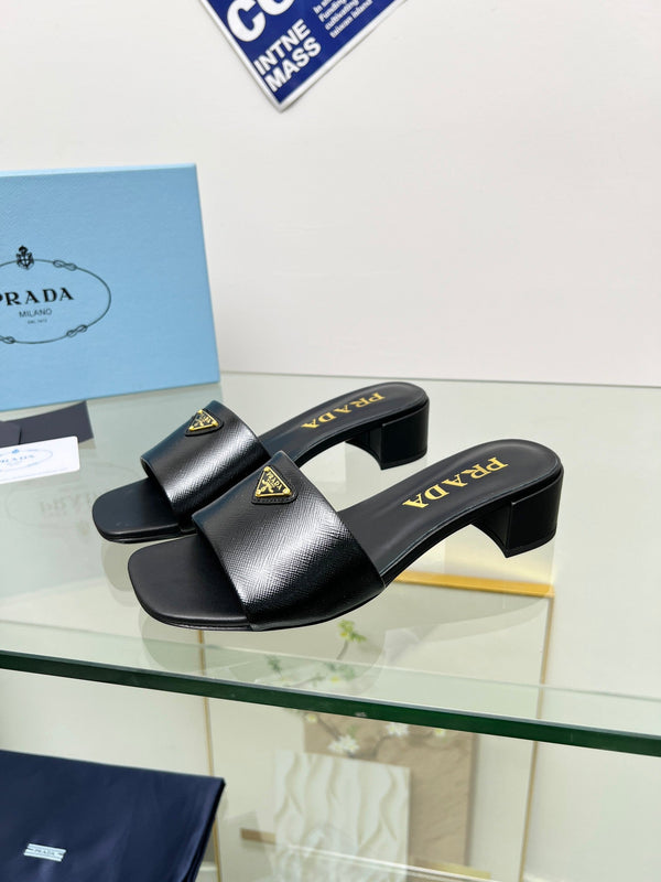 Prad 26s Saffiano Slides 4cm Black Glossy Leather 986628