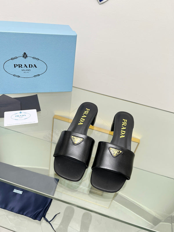 Prad 26s Saffiano Slides 4cm Black Glossy Leather 986628